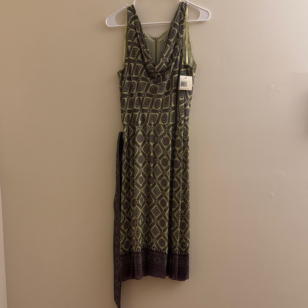 Liz Scenic Cruise On The Nile Silk Dress